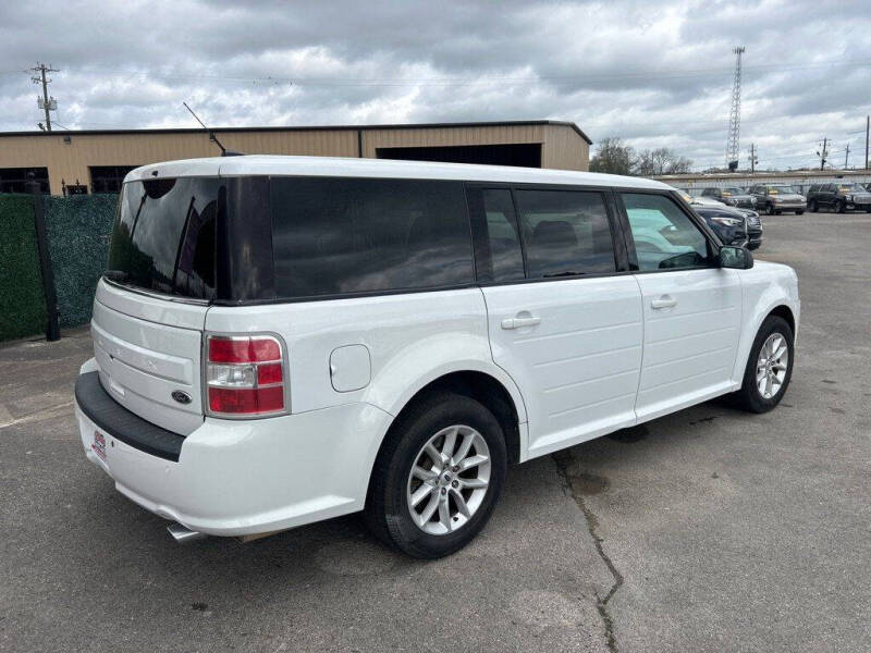 2017 Ford Flex SE