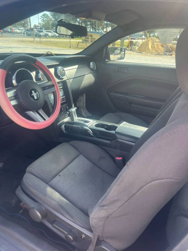 2005 Ford Mustang V6 Premium