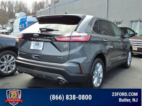2022 Ford Edge Titanium