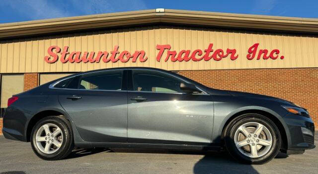 2020 Chevrolet Malibu for sale at STAUNTON TRACTOR INC in Staunton VA