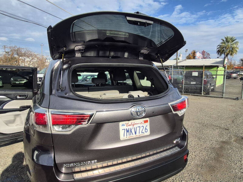 2015 Toyota Highlander XLE