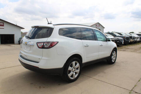 2017 Chevrolet Traverse LT