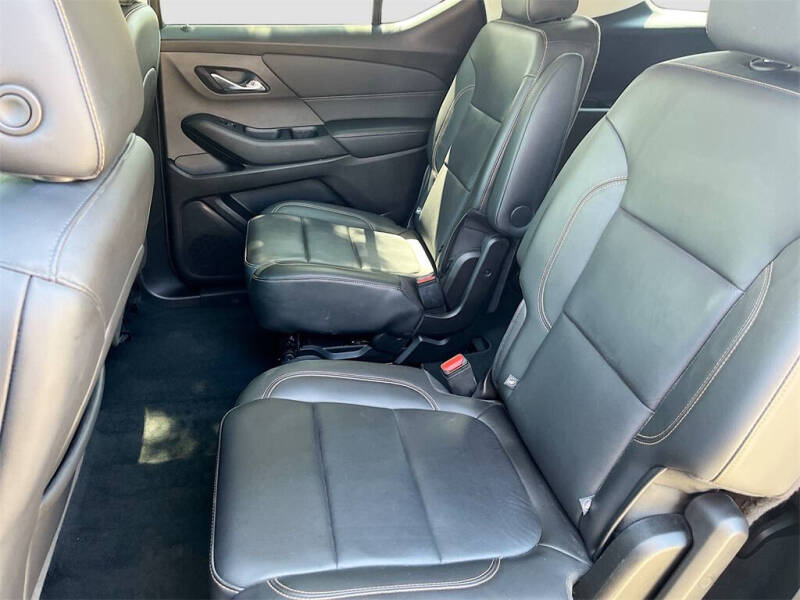 2021 Chevrolet Traverse RS