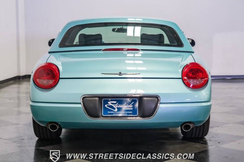 2002 Ford Thunderbird Deluxe