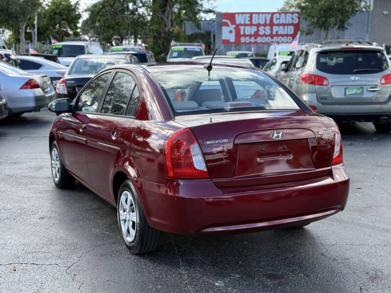 2009 Hyundai Accent GLS