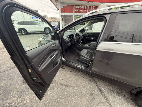 2017 Ford Escape Titanium