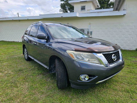 2013 Nissan Pathfinder SV