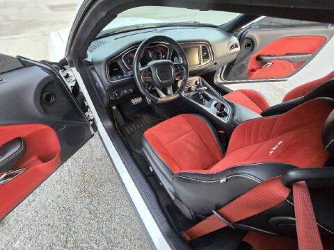 2016 Dodge Challenger SRT Hellcat