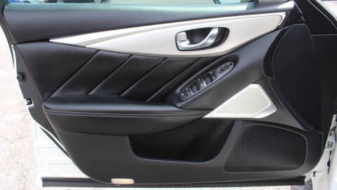 2021 Infiniti Q50 Luxe