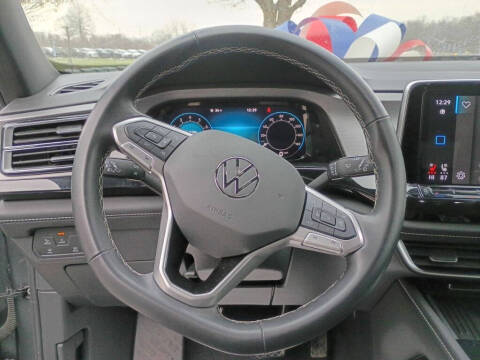 2025 Volkswagen Atlas Cross Sport SE 4Motion