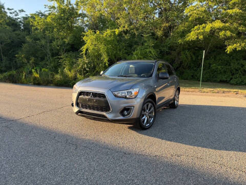 2013 Mitsubishi Outlander Sport LE