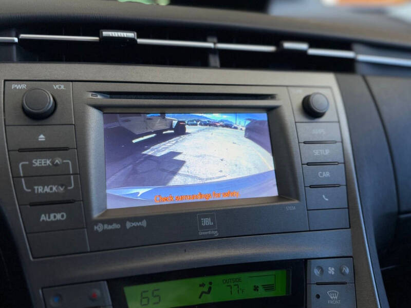 2014 Toyota Prius Four