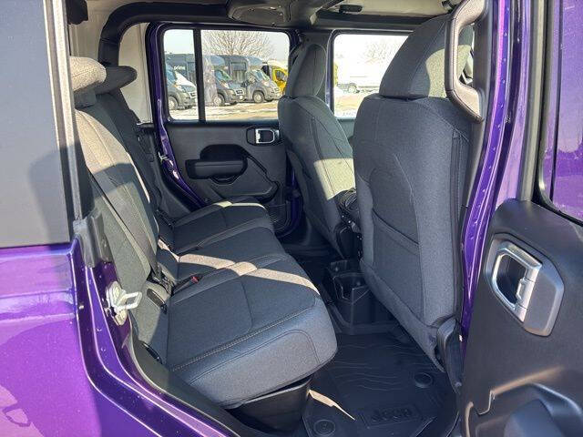 2026 Jeep Gladiator Willys