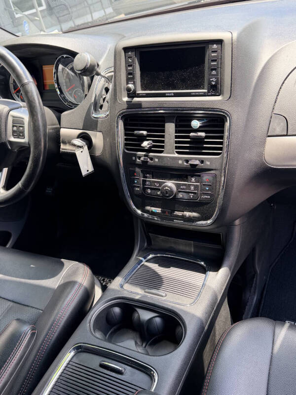 2017 Dodge Grand Caravan GT