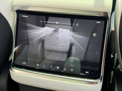 2025 Tesla Model X Plaid