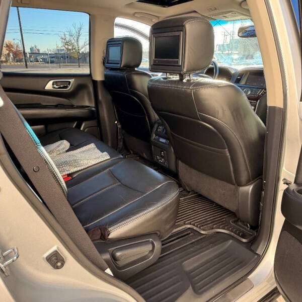 2014 Nissan Pathfinder Platinum