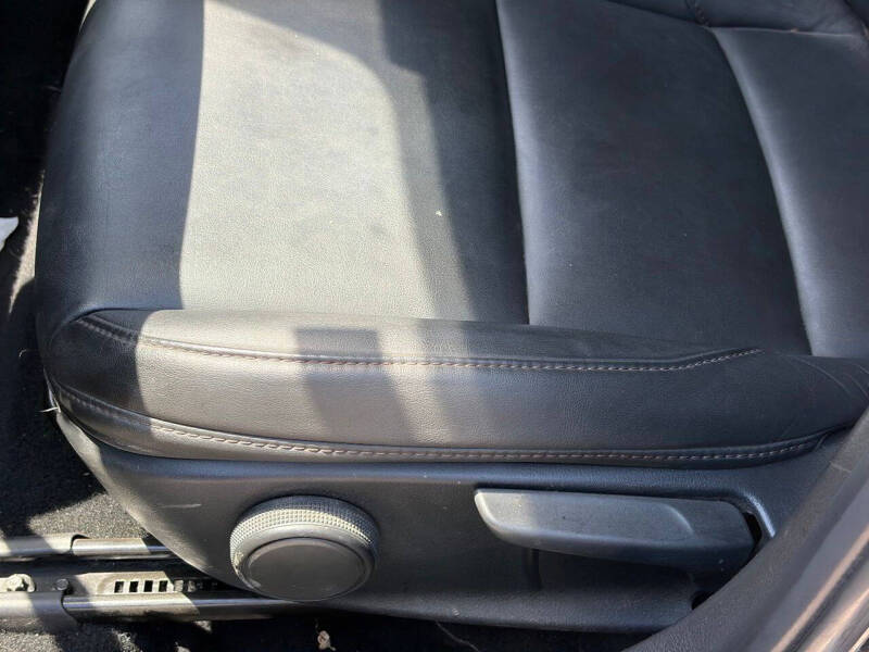2020 Mazda Mazda3 Sedan Select
