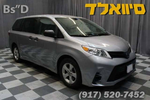 2018 Toyota Sienna for sale at Seewald Cars - Brooklyn in Brooklyn NY