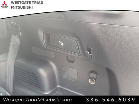 2025 Mitsubishi Outlander PHEV SE