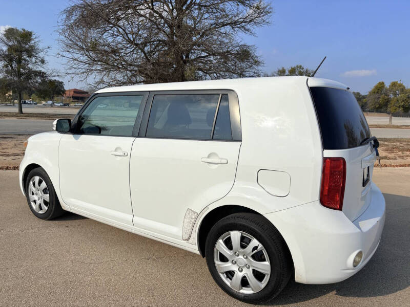 2008 Scion xB