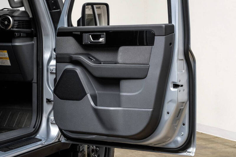 2024 Ineos Grenadier Trialmaster