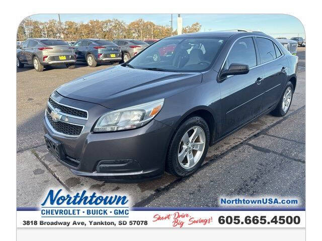 2013 Chevrolet Malibu 1LS's photo