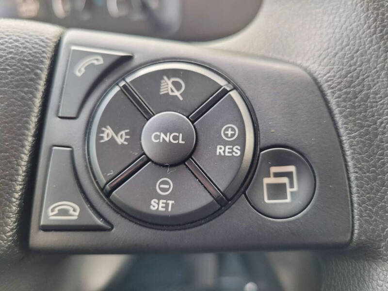 2025 Freightliner M2 106