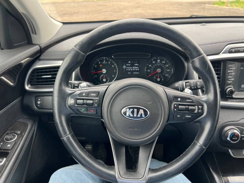 2017 Kia Sorento EX