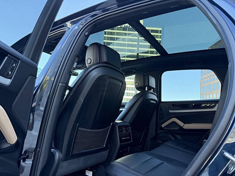 2024 Porsche Cayenne