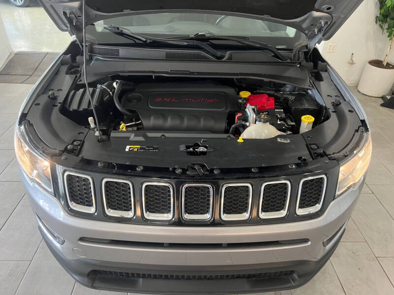 2019 Jeep Compass Latitude photo 24