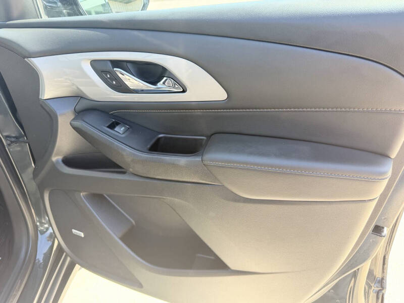 2020 Chevrolet Traverse LT Leather