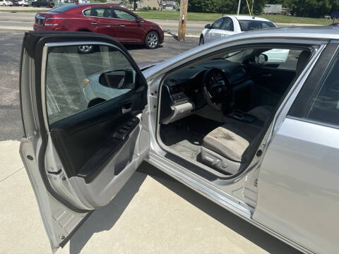 2012 Toyota Camry LE