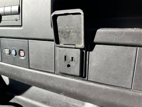 2021 GMC Savana 2500