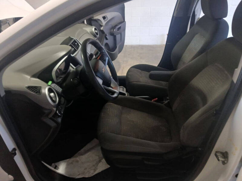 2017 Chevrolet Sonic LT Auto Fleet