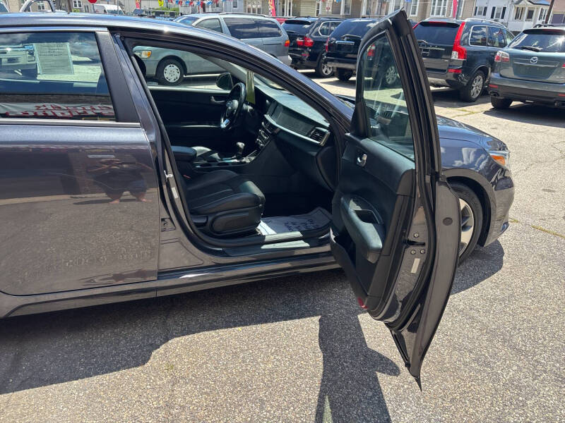 2019 Kia Optima S