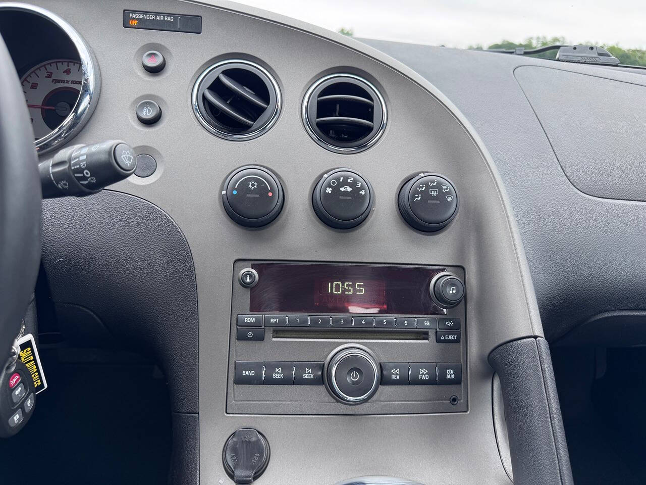 2007 Pontiac Solstice 8
