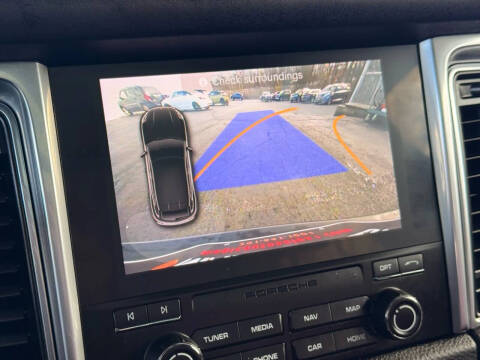 2017 Porsche Macan S