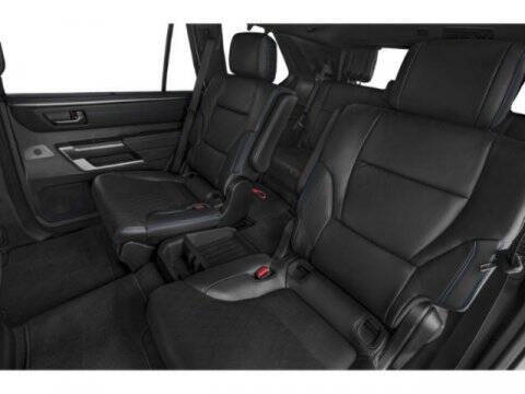 2025 Toyota Sequoia Platinum