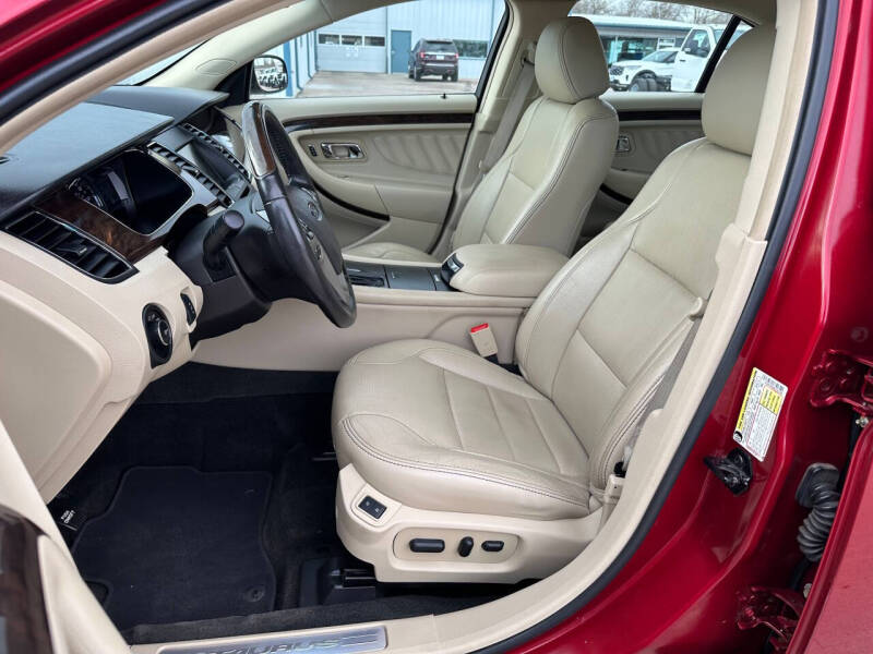 2013 Ford Taurus Limited