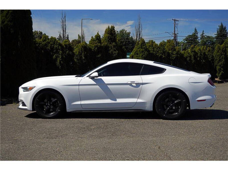 2017 Ford Mustang V6