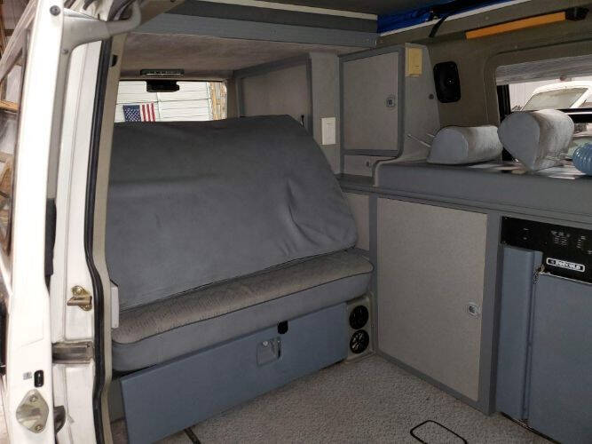 1995 Volkswagen EuroVan Campmobile