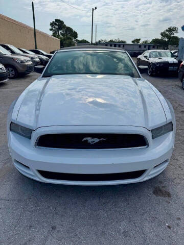 2014 Ford Mustang V6