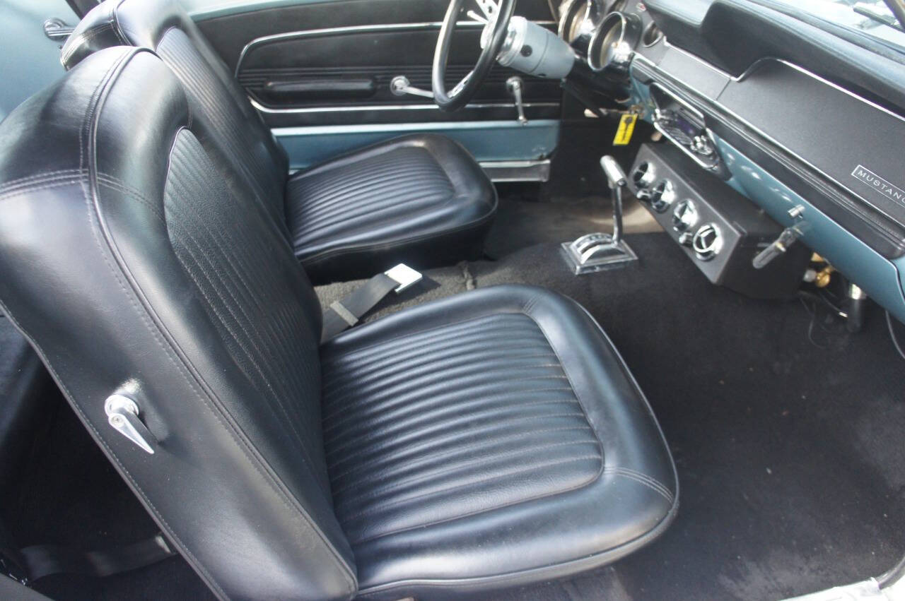 1967 Ford Mustang 23