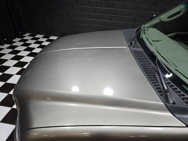 2004 Ford Excursion Limited