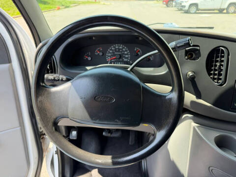 1999 Ford E-150