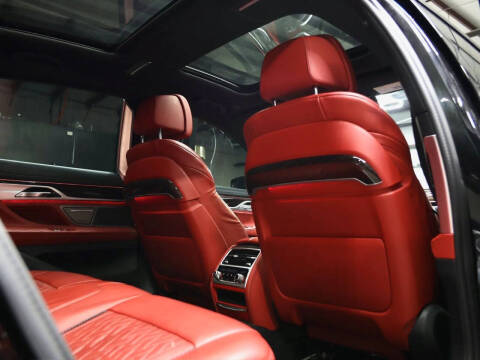 2022 BMW 7 Series 740i xDrive