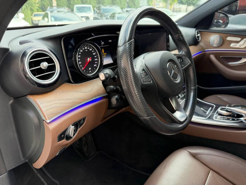 2017 Mercedes-Benz E-Class E 300