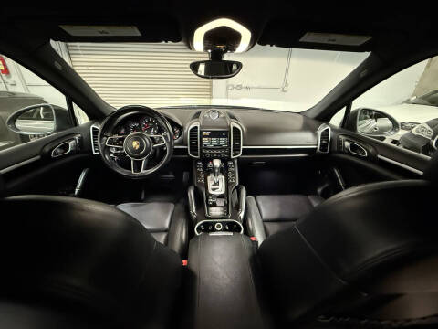 2016 Porsche Cayenne