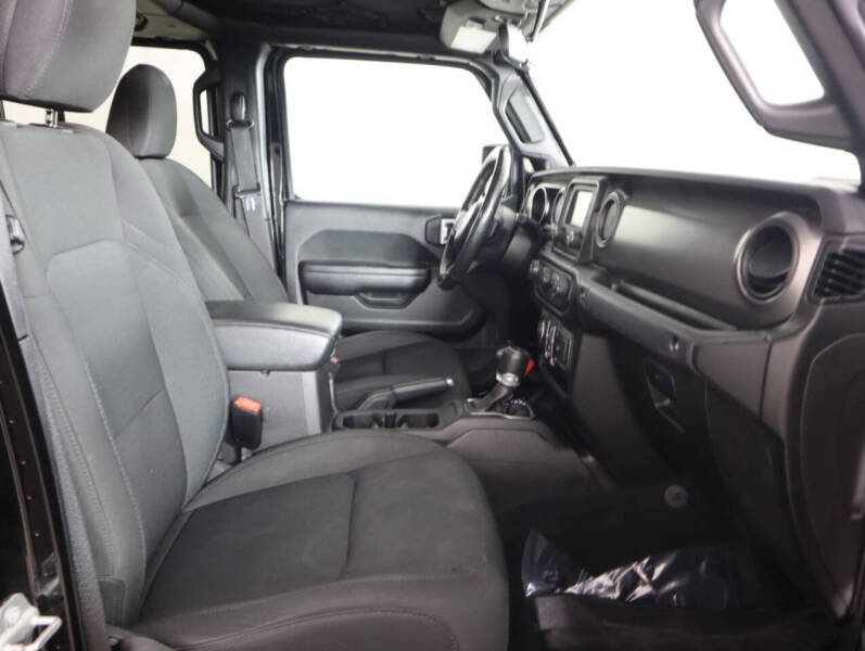 2021 Jeep Gladiator Willys