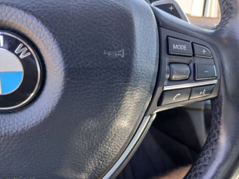 2016 BMW 5 Series 528i